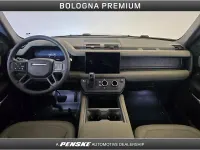 Usata Land Rover Defender SE Dynamic 200 CV (147 kW) 2024 Nero SUV