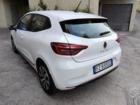 Usata Renault Clio V 85 CV (62 kW) 2019 Bianco Berlina