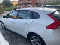 Usata Volvo V40 Summum 114 CV (83 kW) 2014 Bianco Berlina