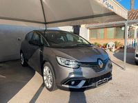 Usata Renault Scénic IV Intens 110 CV (80 kW) 2017 Grigio Monovolume