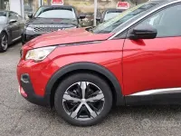 Usata Peugeot 3008 Active 131 CV (96 kW) 2019 Rosso SUV