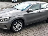 Usata Mercedes GLA180 109 CV (80 kW) 2015 Marrone SUV
