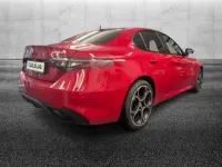 Usata Alfa Romeo Giulia Competizione 280 CV (205 kW) 2023 Rosso Berlina