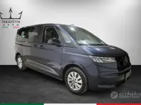 Usata VW Multivan Life 150 CV (110 kW) 2022 Blu Monovolume