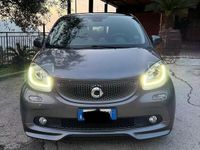 Usata Smart ForFour 90 CV (66 kW) 2016 Grigio Utilitaria