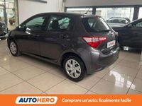 Usata Toyota Yaris Active 69 CV (50 kW) 2018 Grigio Utilitaria