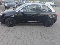 Usata Audi A1 Attraction 105 CV (77 kW) 2014 Nero Utilitaria