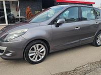 Usata Renault Scénic III Luxe 110 CV (80 kW) 2011 Marrone Monovolume