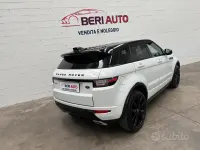 Usata Land Rover Range Rover evoque 150 CV (110 kW) 2018 Bianco SUV