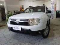 Usata Dacia Duster Lauréate 107 CV (78 kW) 2011 Bianco SUV