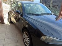 usata Alfa Romeo 147 jtd 1.900 distinctive