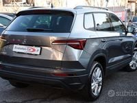 Usata Skoda Karoq Executive 116 CV (85 kW) 2024 Grigio metallizzato SUV