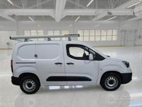 Usata Opel Combo 90 CV (66 kW) 2021 Bianco Monovolume