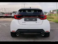 Nuevo Toyota Yaris 280 CV (205 kW) 2025 Blanco Utilitario