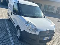 Usata Fiat Doblò 90 CV (66 kW) 2012 Bianco Monovolume