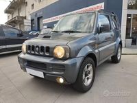 Usata Suzuki Jimny 86 CV (63 kW) 2007 Grigio SUV