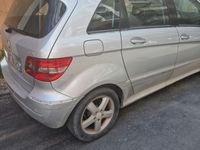 Usata Mercedes B180 109 CV (80 kW) 2009 Monovolume