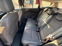 Usata Ford Kuga 150 CV (110 kW) 2017 Grigio SUV