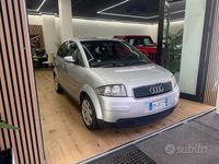 Usata Audi A2 75 CV (55 kW) 2005 Grigio Utilitaria