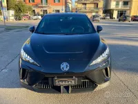 Usata MG MG4 EV Luxury 150 kW (204 CV) 2023 Nero Utilitaria