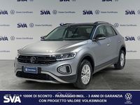 Usata VW T-Roc Life 116 CV (85 kW) 2024 Grigio SUV