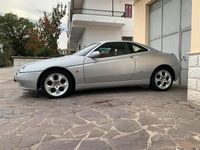 Usata Alfa Romeo GTV 144 CV (105 kW) 1999 Grigio Coupé