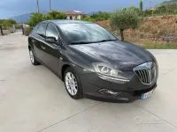 Usata Lancia Delta 120 CV (88 kW) 2009 Grigio Utilitaria