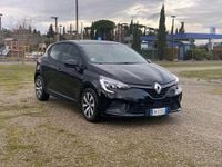 Usata Renault Clio V Equilibre 90 CV (66 kW) 2023 Nero Utilitaria