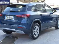 Usata Mercedes GLA200 Business 150 CV (110 kW) 2023 Bluazzurro SUV