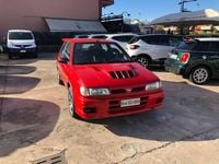 Usata Nissan Sunny 220 CV (161 kW) 1995 Rosso cattivello Berlina