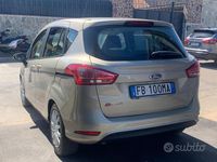 Usado Ford B-MAX Titanium 90 CV (66 kW) 2015 Amarillo Monovolumen