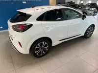 Usata Ford Puma ST-Line 125 CV (91 kW) 2023 Frozen white SUV