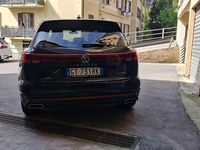 Usata VW Touareg R 340 CV (250 kW) 2024 Nero SUV