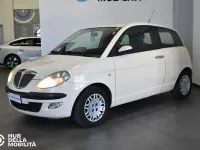 Usata Lancia Ypsilon 60 CV (44 kW) 2004 Beige Utilitaria