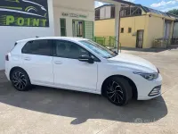 Usata VW Golf VIII Style 116 CV (85 kW) 2023 Bianco Berlina