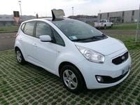 Usata Kia Venga Active 90 CV (66 kW) 2014 Bianco Utilitaria