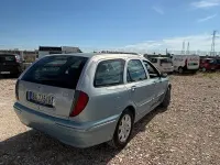 Usata Lancia Lybra 105 CV (77 kW) 2000 Verde Station wagon