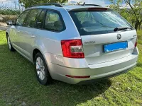 Usata Skoda Octavia 131 CV (96 kW) 2020 Grigio Station wagon