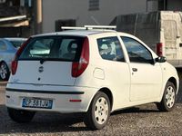 Usata Fiat Punto Dynamic 59 CV (43 kW) 2005 Bianco Utilitaria