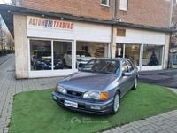 Usata Ford Sierra 200 CV (147 kW) 1988 Grigio Berlina