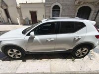 Usata Volvo XC40 Momentum 150 CV (110 kW) 2019 SUV