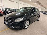 Gebraucht Mercedes B180 Executive 109 PS (80 kW) 2013 Schwarz Van / Kleinbus