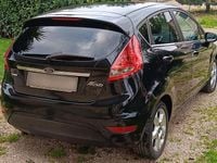 Usata Ford Fiesta Titanium 68 CV (50 kW) 2010 Nero Utilitaria