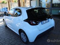 Usata Toyota Yaris Trend 72 CV (52 kW) 2022 Bianco Berlina