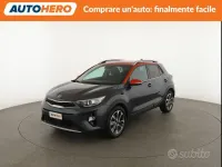 Usata Kia Stonic 120 CV (88 kW) 2019 Grigio SUV