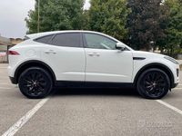 Usata Jaguar E-Pace R-Dynamic 150 CV (110 kW) 2019 Bianco SUV