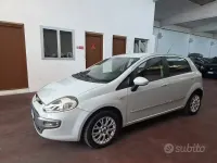 Usata Fiat Punto Evo Dynamic 77 CV (56 kW) 2010 Bianco Utilitaria