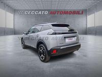 Usata Peugeot 2008 Allure 101 CV (74 kW) 2025 Grigio SUV
