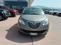 Usata Lancia Ypsilon 69 CV (50 kW) 2013 Grigio Utilitaria