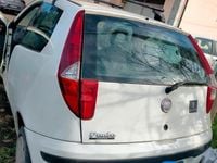 Usata Fiat Punto Classica 77 CV (56 kW) 2010 Bianco Utilitaria